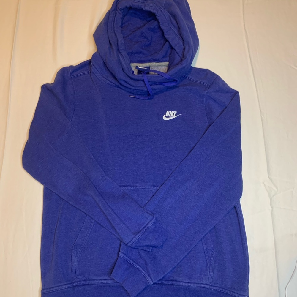 Nike sweatshirt